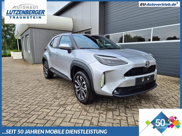 Toyota Yaris Cross - 1.5VVT-iE 130PS Automatik Teamplayer Klimaautomatik Sitzheizung Lenkradheizung PDC v+h R&uuml;ckf.Kamera 17-LM abged.Scheiben 2xKeyless DAB+ Bluetooth Touchscreen Apple CarPlay Android Auto