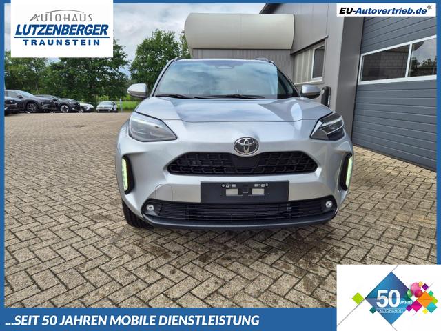 Toyota Yaris Cross - 1.5VVT-iE 130PS Automatik Teamplayer Klimaautomatik Sitzheizung Lenkradheizung PDC v+h Rückf.Kamera 17-LM abged.Scheiben 2xKeyless DAB+ Bluetooth Touchscreen Apple CarPlay Android Auto