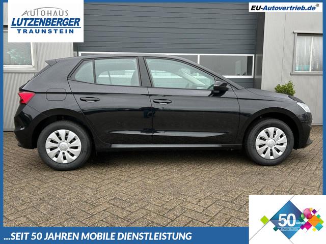Skoda Fabia - 1.0 TSI 95PS Selection 5-türig Rückf.Kamera Parksensoren Sitzheizung Multifunktionslenkrad Klima Skoda-Radio Bluetooth Touchscreen Tempomat Nebelsch. Apple CarPlay + Android Auto