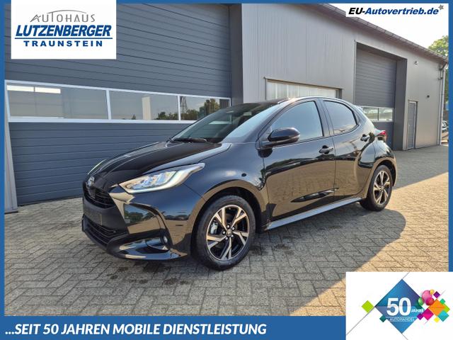 Toyota Yaris - 1.5VVT-iE 116PS Automatik Teamplayer Klimaautomatik Sitzheizung Lenkradheizung Rückf.Kamera 16-LM abged.Scheiben 2xKeyless DAB+ Bluetooth Touchscreen Apple CarPlay Android Auto ACC