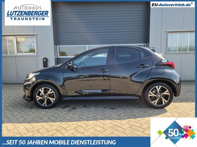 Toyota Yaris - 1.5VVT-iE 116PS Automatik Teamplayer Klimaautomatik Sitzheizung Lenkradheizung Rückf.Kamera 16-LM abged.Scheiben 2xKeyless DAB+ Bluetooth Touchscreen Apple CarPlay Android Auto ACC