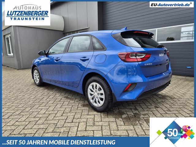 Kia Ceed - Vision 1.5 T-GDi 140PS Automatik Klimaautomatik Alarmanlage Sitzheizung Lenkradheizung Navi PDC Rückf.Kamera Bluetooth Touchscreen Apple CarPlay Android Auto Tempomat