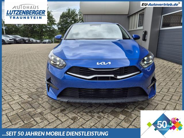 Kia Ceed - Vision 1.5 T-GDi 140PS Automatik Klimaautomatik Alarmanlage Sitzheizung Lenkradheizung Navi PDC Rückf.Kamera Bluetooth Touchscreen Apple CarPlay Android Auto Tempomat