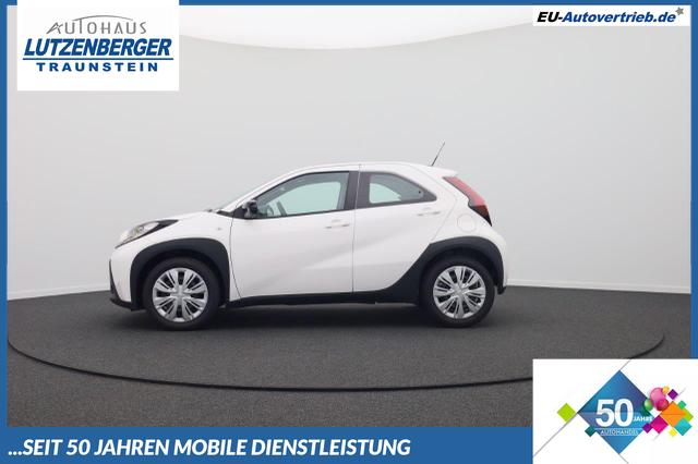 Toyota Aygo X - 1.0 VVT-i 72PS Business Edition Sitzheizung AbstandsTempomat Multifunktionslenkrad Klima Radio Bluetooth Touchscreen wireless Apple CarPlay + Android Auto