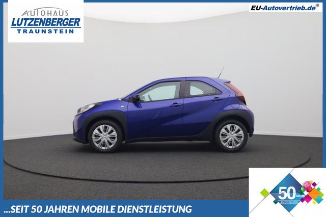 Toyota Aygo X - 1.0 VVT-i 72PS Business Edition Sitzheizung AbstandsTempomat Multifunktionslenkrad Klima Radio Bluetooth Touchscreen wireless Apple CarPlay + Android Auto