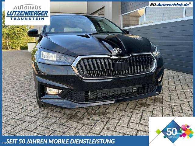 Skoda Fabia - 1.0 TSI 115PS DSG Selection 5-türig 15"LM Rückf.Kamera Parksensoren Sitzheizung Multifunktionslenkrad Klima Skoda-Radio Bluetooth Touchscreen Tempomat Nebelsch. Apple CarPlay + Android Auto