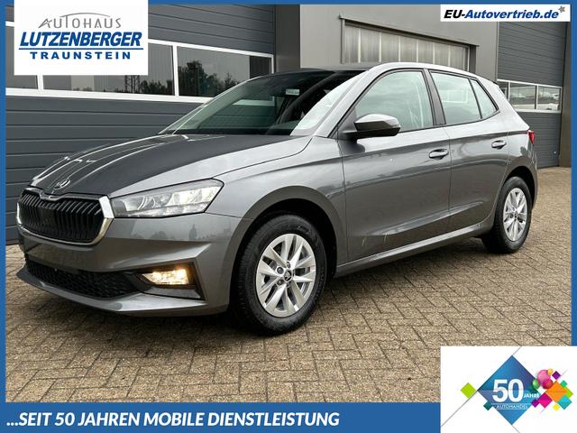 Skoda Fabia - 1.0 TSI 115PS DSG Selection 5-türig 15"LM Rückf.Kamera Parksensoren Sitzheizung Multifunktionslenkrad Klima Skoda-Radio Bluetooth Touchscreen Tempomat Nebelsch. Apple CarPlay + Android Auto