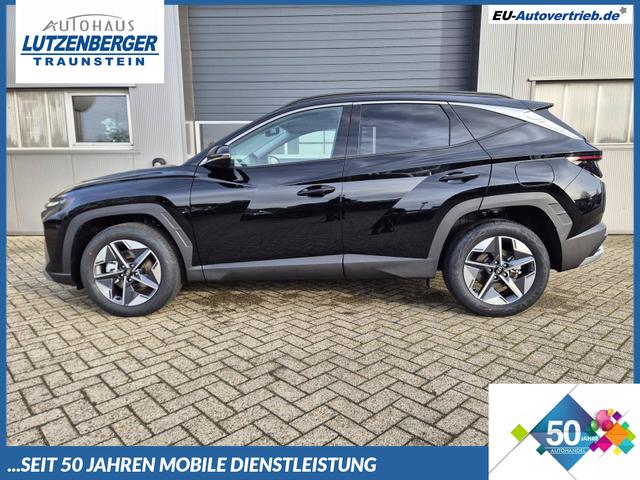 Hyundai TUCSON - Trend 1.6 T-GDI 150PS Automatik TZ 2026 Teil-Leder Sitzheizung v+h Lenkradheizung Klimaautomatik Navi Touchscreen DAB+ Apple CarPlay + Android Auto PDC R&uuml;ckf.-Kamera Matrix-LED-Scheinw.