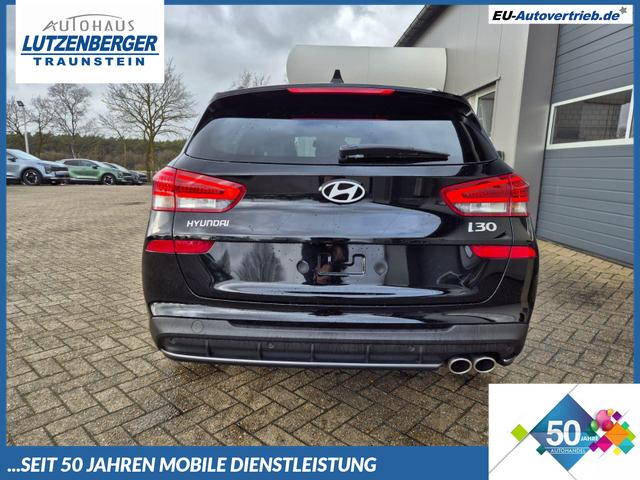 Hyundai i30 Kombi - 1.6 T-GDI 150PS Automatik N-Line MY2026 Sitzheizung Lenkradheizung Klimaautomatik Navi 10,3"-Touchscreen Bluelink Apple CarPlay + Android Auto PDC v+h R&uuml;ckf.Kamera 18-LM