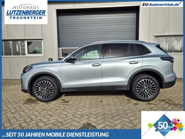 Volkswagen Tiguan - Life 1,5 l eHybrid OPF 204PS DSG Design Paket "Dark" LED-Plus-Scheinw. elektr. Heckklappe Sitzheizung v+h Lenkradheizung Frontscheibe beheizb. R&uuml;ckf.Kamera Klimaautomatik VW-Radio Bluetooth wireless Apple CarPlay + Android Auto PDC ACC 2xKeyl