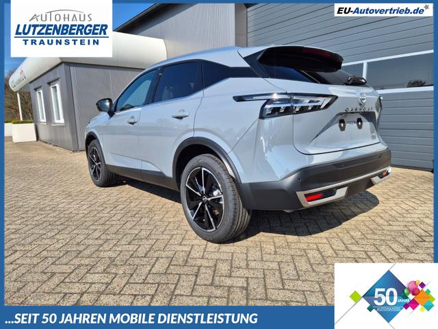 Nissan Qashqai - 1.3 DIG-T MHEV 158 PS X-Tronic Tekna Voll-Leder Klimaautomatik PanoGlasdach Sitzheizung Lenkradheizung Navi Head-Up Display elektr. Heckklappe ACC PDC v+h 360&deg;Kamera DAB Bluetooth Touchscreen Apple CarPlay Android Auto 19"LM