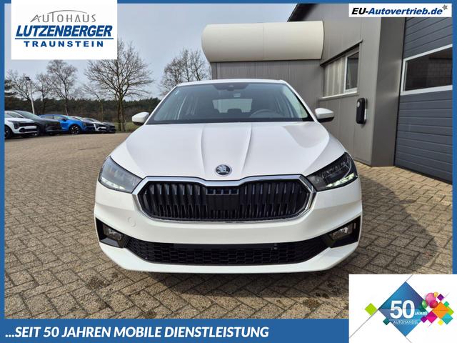 Skoda Fabia - 1.0 TSI 95PS Selection 5-t&uuml;rig R&uuml;ckf.Kamera Parksensoren Sitzheizung Multifunktionslenkrad Klima Skoda-Radio Bluetooth Touchscreen Tempomat Nebelsch. Apple CarPlay + Android Auto