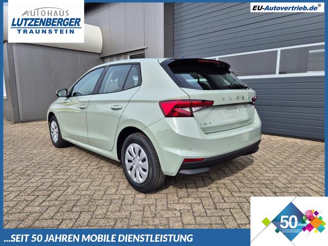Skoda Fabia - 1.0 TSI 95PS Selection 5-t&uuml;rig R&uuml;ckf.Kamera Parksensoren Sitzheizung Multifunktionslenkrad Klima Skoda-Radio Bluetooth Touchscreen Tempomat Nebelsch. Apple CarPlay + Android Auto