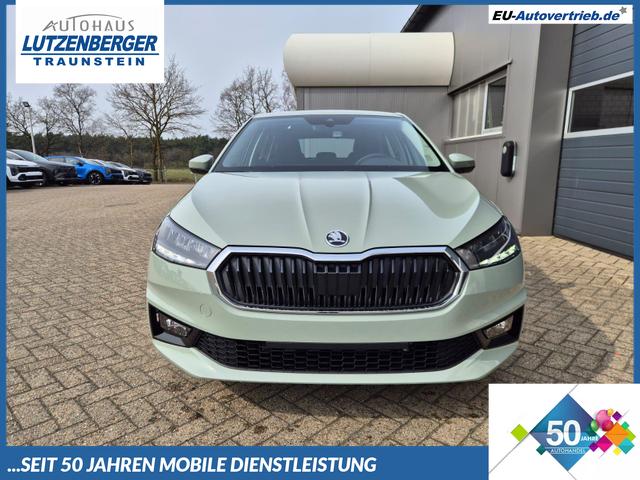Skoda Fabia - 1.0 TSI 95PS Selection 5-t&uuml;rig R&uuml;ckf.Kamera Parksensoren Sitzheizung Multifunktionslenkrad Klima Skoda-Radio Bluetooth Touchscreen Tempomat Nebelsch. Apple CarPlay + Android Auto