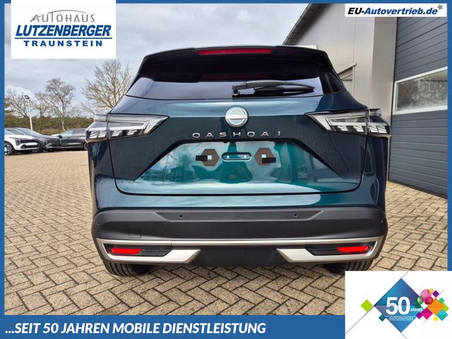 Nissan Qashqai - 1.3 DIG-T MHEV 158 PS X-Tronic Tekna Voll-Leder Klimaautomatik PanoGlasdach Sitzheizung Lenkradheizung Navi Head-Up Display elektr. Heckklappe ACC PDC v+h 360&deg;Kamera DAB Bluetooth Touchscreen Apple CarPlay Android Auto 19"LM