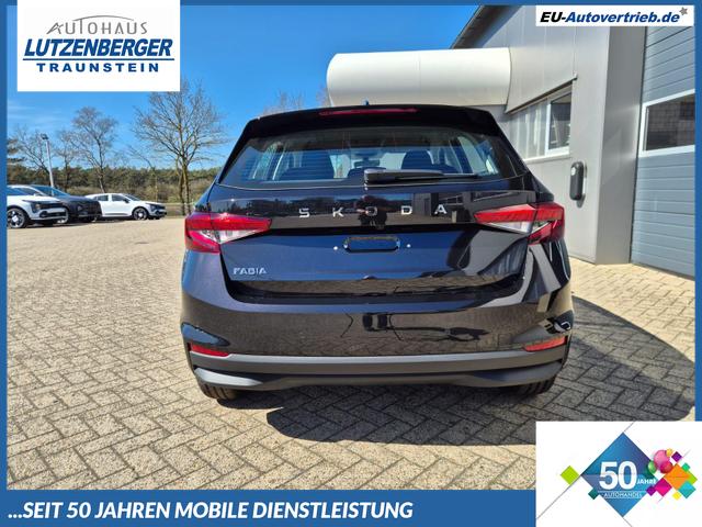 Skoda Fabia - 1.0 TSI 95PS Selection 5-t&uuml;rig R&uuml;ckf.Kamera Parksensoren Sitzheizung Multifunktionslenkrad Klima Skoda-Radio Bluetooth Touchscreen Tempomat Nebelsch. Apple CarPlay + Android Auto