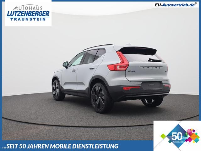 Volvo XC40 - 2.0 Black Edition Plus B4 Mild-Hybrid 197PS Automatik elektr. PanoDach R&uuml;ckf.Kamera PDC v+h ACC el.Heckklappe Harman/Kardon-Sound Klimaautomatik Sitzheizung Lenkradheizung Apple CarPlay Android Auto 20-LM