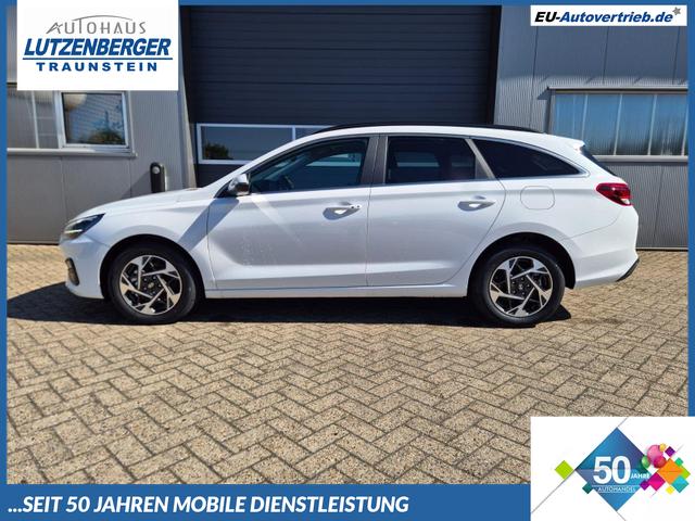 Hyundai i30 Kombi - 1.5 T-GDI 150PS Automatik Trend Sitzheizung Lenkradheizung Klimaautomatik PDC v+h R&uuml;ckf.Kamera Navi Apple CarPlay + Android Auto 16"LM