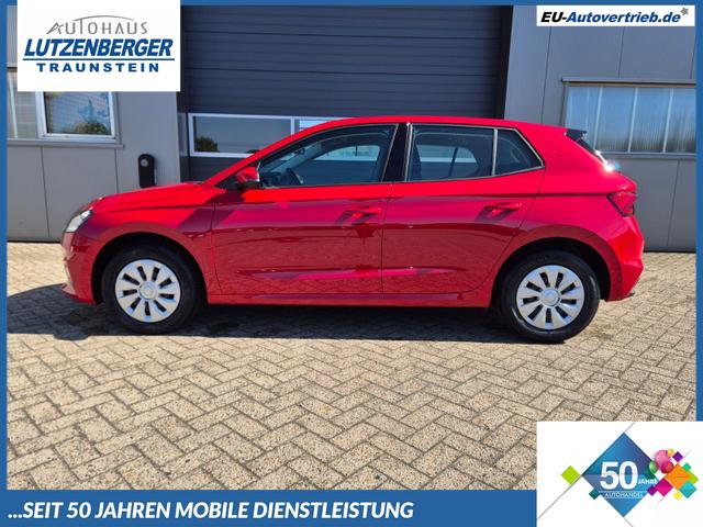 Skoda Fabia - 1.0 TSI 95PS Selection 5-t&uuml;rig R&uuml;ckf.Kamera Parksensoren Sitzheizung Multifunktionslenkrad Klima Skoda-Radio Bluetooth Touchscreen Tempomat Nebelsch. Apple CarPlay + Android Auto