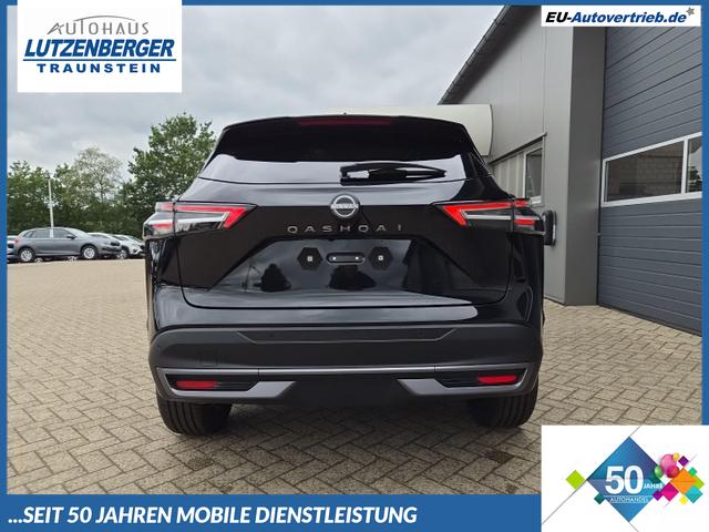 Nissan Qashqai - 1.3 DIG-T MHEV 158 PS X-Tronic N-Connecta Teil-Leder PanoGlasdach Klimaautomatik Sitzheizung Lenkradheizung Navi ACC PDC v+h 360&deg;Kamera DAB Bluetooth Touchscreen Apple CarPlay Android Auto 18"LM