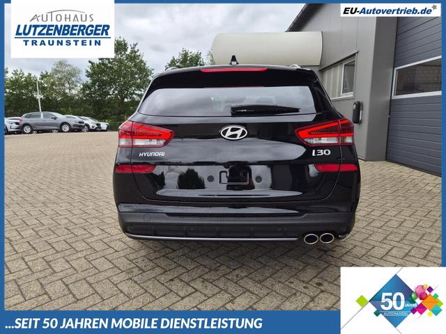 Hyundai i30 Kombi - 1.6 T-GDI 150PS Automatik N-Line Sitzheizung Lenkradheizung Klimaautomatik Navi 10,3"-Touchscreen Bluelink Apple CarPlay + Android Auto PDC v+h R&uuml;ckf.Kamera 18-LM
