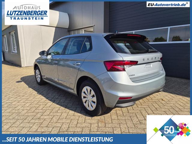 Skoda Fabia - 1.0 TSI 95PS Selection 5-t&uuml;rig R&uuml;ckf.Kamera Parksensoren Sitzheizung Multifunktionslenkrad Klima Skoda-Radio Bluetooth Touchscreen Tempomat Nebelsch. Apple CarPlay + Android Auto