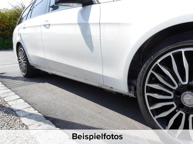 Mercedes-Benz E-Klasse E 220 T BlueTEC AVANTGARDE * 9G-TRONIC SPORT-PAKET EXTERIEUR AHK NAVI LED SCHEINWERFER 