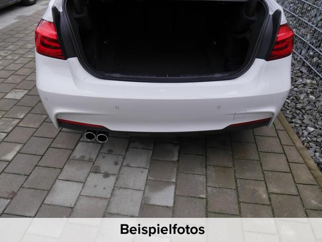 BMW 3er 330i M SPORT * 18 ZOLL EL. GLAS-SD PARKTRONIC SITZHEIZUNG TEMPOMAT ALCANTARA 