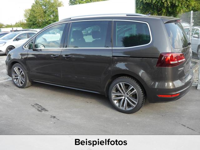 Volkswagen Sharan 2.0 TDI DPF SCR 4MOTION HIGHLINE * BMT PANORAMA-SD 18 ZOLL* NAVI XENON PARK ASSIST 