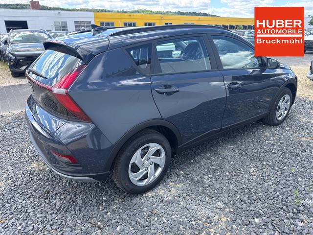 Hyundai / BAYON / Grau / / / 