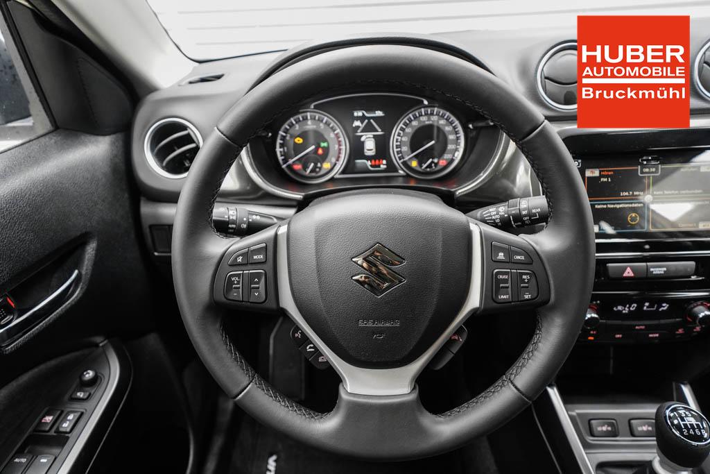 Suzuki Vitara 1,4 2WD MT Mild-Hybrid Comfort PLUS - LAGER Lagerfahrzeug  Benzin Schaltgetriebe 5 Savanna Ivory/Dach schwarz Me