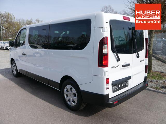 Renault Trafic 2.0 Blue dCi L2H1 9-SITZER*NAVI*SHZ*DAB*KLIMA*LED-SCHEINWERFER*TEMPOMAT* 