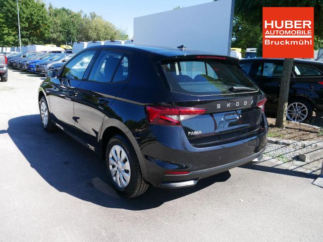 Skoda Fabia Selection 1.0 TSI *NAVI-ÜBER-SMARTLINK*LED*PDC-HI*SHZ*KLIMA*BLUETOOTH 