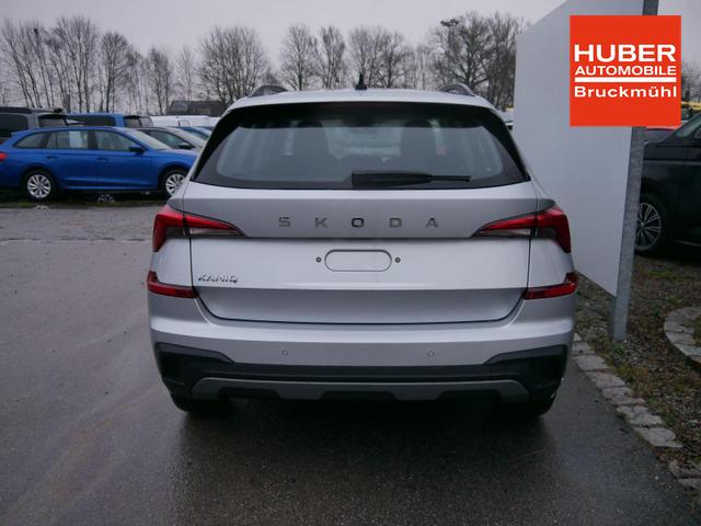 Skoda Kamiq Selection 1.0 TSI*AHK-SCHWENKBAR*LED*PDC-HI*SHZ*KLIMA*NAVI-ÜBER_SMARTLINK 