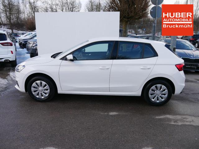 Skoda Fabia Selection 1.0 TSI *NAVI-&Uuml;BER-SMARTLINK*PDC-HI*LED*SHZ*KLIMA*RADIO 