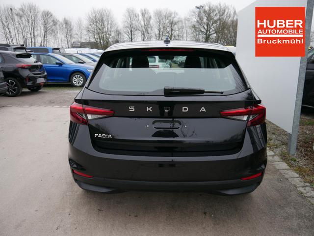 Skoda Fabia Selection 1.0 TSI *PDC-HI*LED*SHZ*NAVI-&Uuml;BER-SMARTLINK*KLIMA*BLUETOOTH 