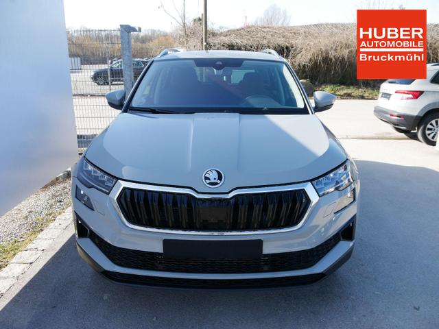 Skoda Karoq Selection TOP PLUS Edition 1,5 TSI DSG*SMARTLINK*LED*PDC*KAMERA*TEMPOMAT*SHZ 