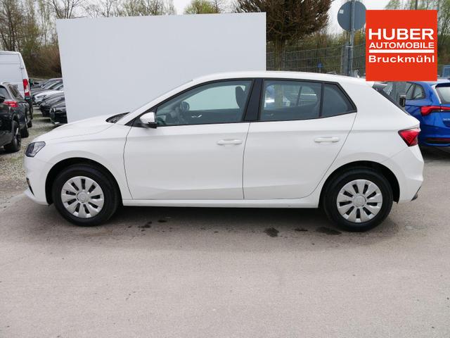 Skoda Fabia Selection 1.0 TSI *LED*PDC-HI*SMARTLINK*SHZ*BLUETOOTH*FRONT-ASSIST 