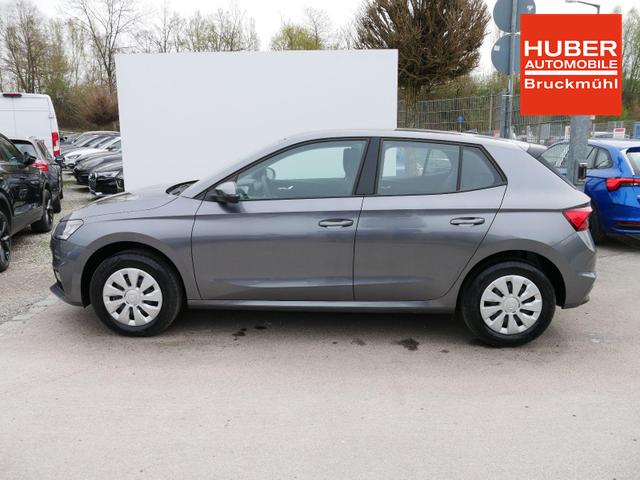 Skoda Fabia Selection 1.0 TSI DSG*NAVI-&Uuml;BER-SMARTLINK*LED*PDC-HI*SHZ*DAB*KLIMA 