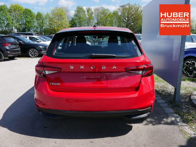 Skoda Fabia Selection 1.0 TSI DSG*NAVI-&Uuml;BER-SMARTLINK*LED*PDC-HI*SHZ*DAB*KLIMA 