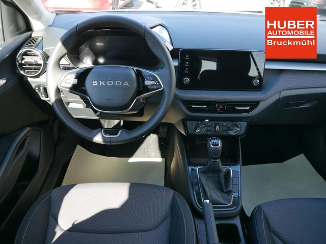 Skoda Fabia Selection 1.0 TSI *NAVI-&Uuml;BER-SMARTLINK*PDC-HI*LED*SHZ*KLIMA*RADIO 