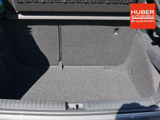 Skoda Kamiq Monte Carlo 1,5 TSI DSG *AHK-SCHWENKBAR*PDC-HINTEN*KAMERA*SHZ*KESSY*LENKRADHEIZUNG* 