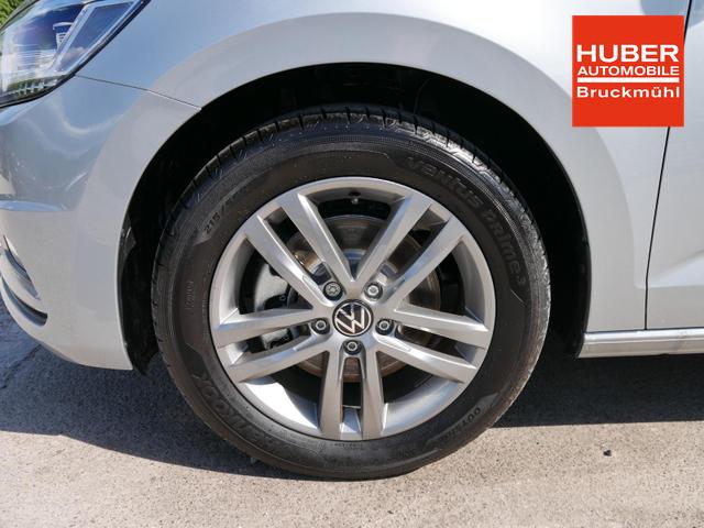Volkswagen Touran Comfortline 1.5 TSI COMFORTLINE*ACC*NAVI*KESSY*3-ZONE KLIMAAUTOMATIK*RFK*WINTERPAKET* 