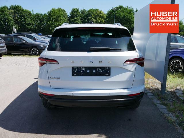 Skoda Karoq Selection 1.5 TSI DSG*ACC*PDC*KAMERA*TEMPOMAT*LED*SMARTLINK*KLIMA*RADIO*17-ZOLL 