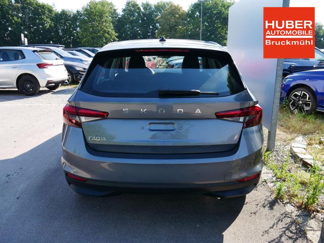 Skoda Fabia Selection 1.0 TSI *LED*PDC-HI*SMARTLINK*SHZ*BLUETOOTH*FRONT-ASSIST 