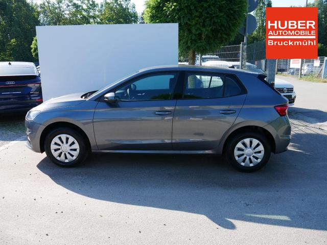Skoda Fabia Selection 1.0 TSI *LED*PDC-HI*SMARTLINK*SHZ*BLUETOOTH*FRONT-ASSIST 