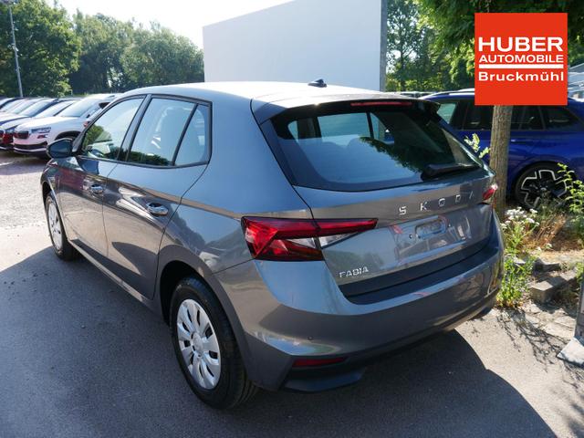 Skoda Fabia Selection 1.0 TSI *LED*PDC-HI*SMARTLINK*SHZ*BLUETOOTH*FRONT-ASSIST 