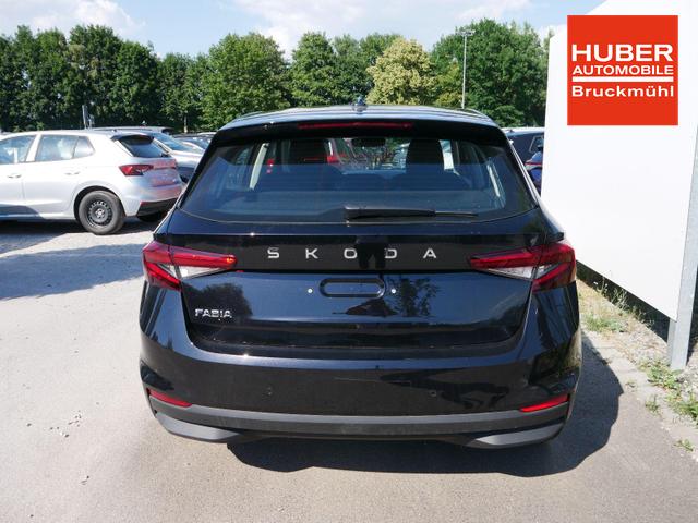 Skoda Fabia Selection 1.0 TSI *NAVI-&Uuml;BER-SMARTLINK*PDC-HI*LED*SHZ*KLIMA*RADIO 
