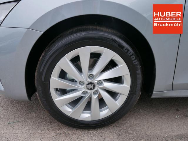 Skoda Octavia Combi Selection 2.0 TDI DSG*AHK-SCHWENKBAR*ACC*LED*PDC*SHZ*SMARTLINK 