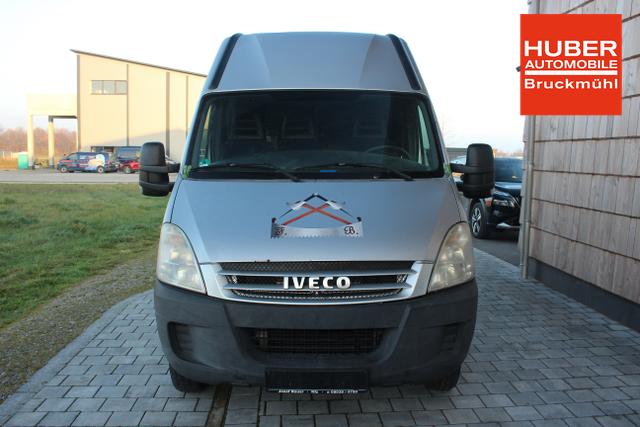 Iveco Daily IV 3.0 HPI AHK/RADIO 